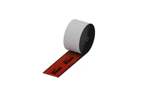 Weiße Rolle mit Dichtband, teilweise rot gefärbt, auf einem weißen Hintergrund. Die Marke TECE ist auf dem Dichtband abgedruckt.